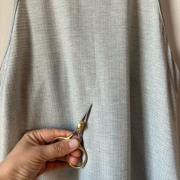 lululemon Long Distance Running Tank Heathered Hail Size 4 - Picture 5 of 15